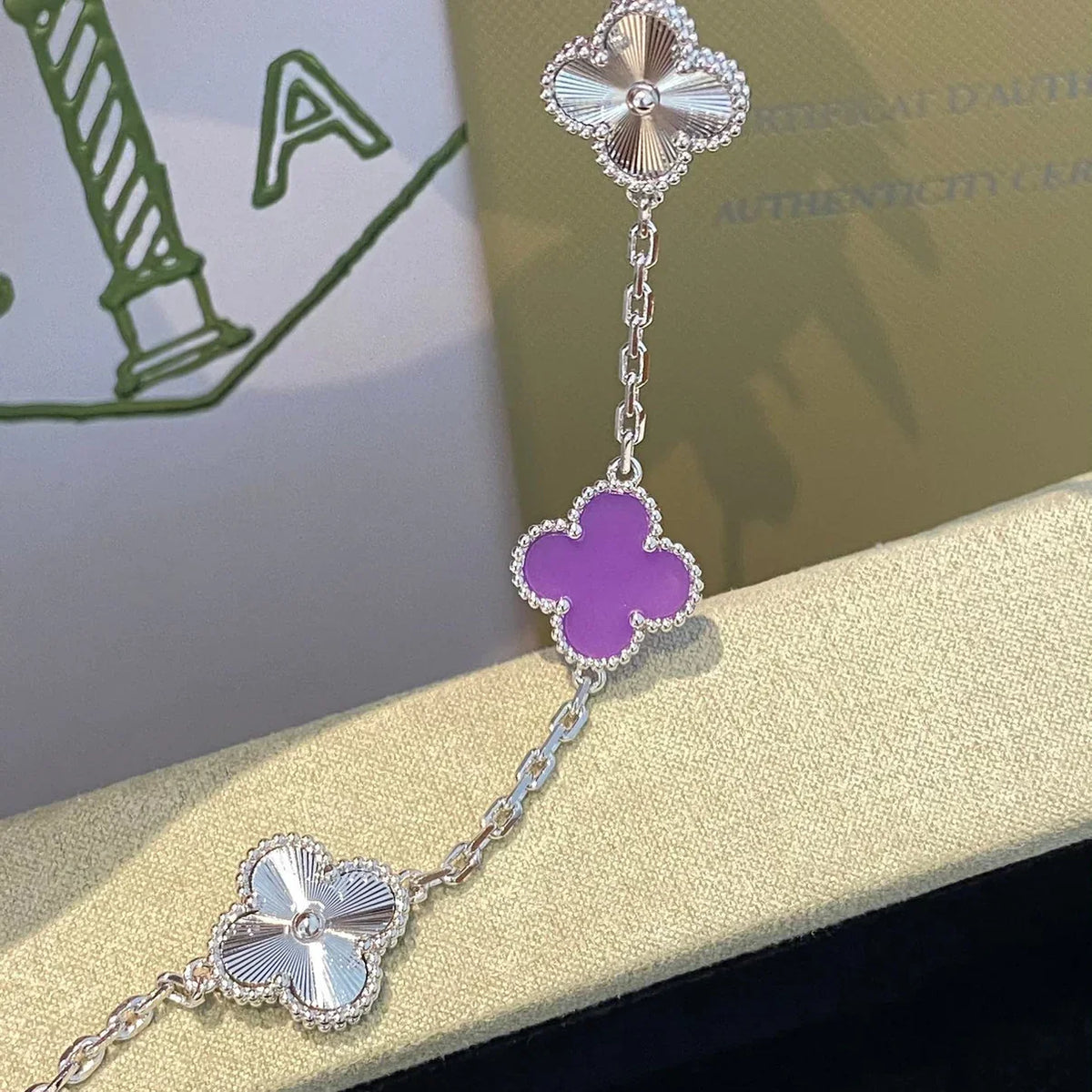 [Azure Tears]LUCKY CLOVER 5-MOTIF-ARMBAND – VIOLET COLLECTION