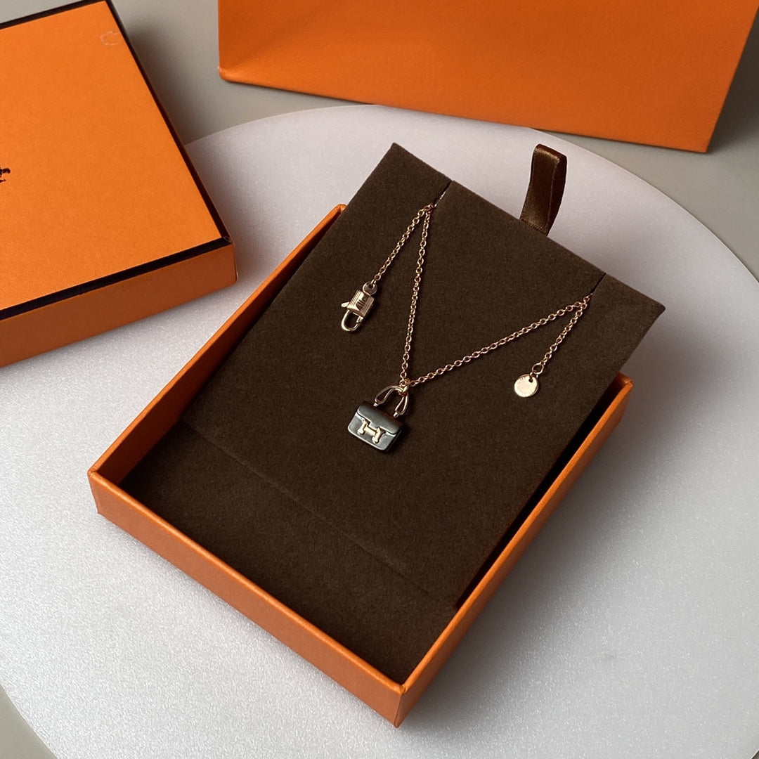 [Azure Tears]CONSTANCE BLACK PEDANT ROSE GOLD HALSKETTE