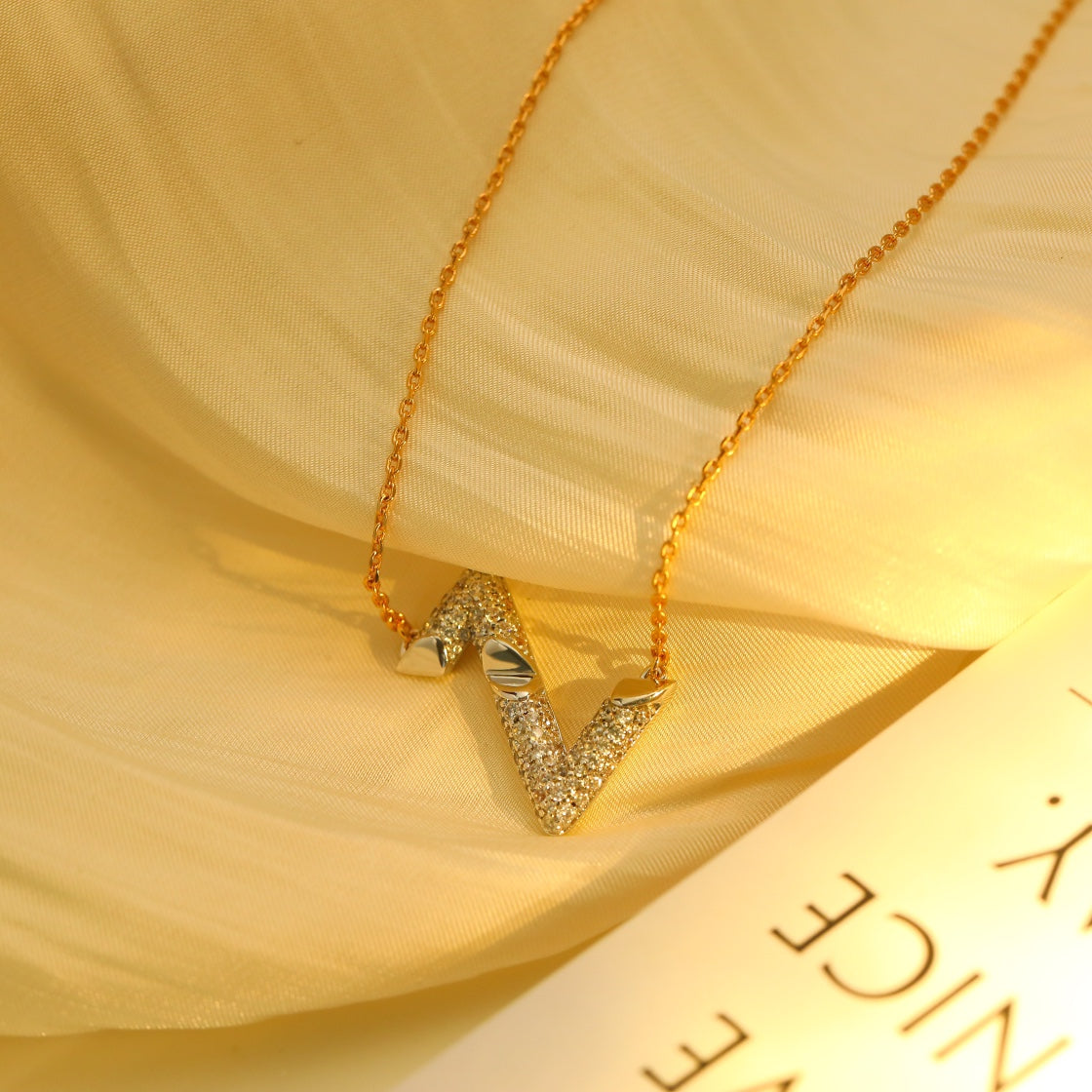 [アズールティアーズ]VOLT SILVER DIAMOND PEDANT NECKLACE