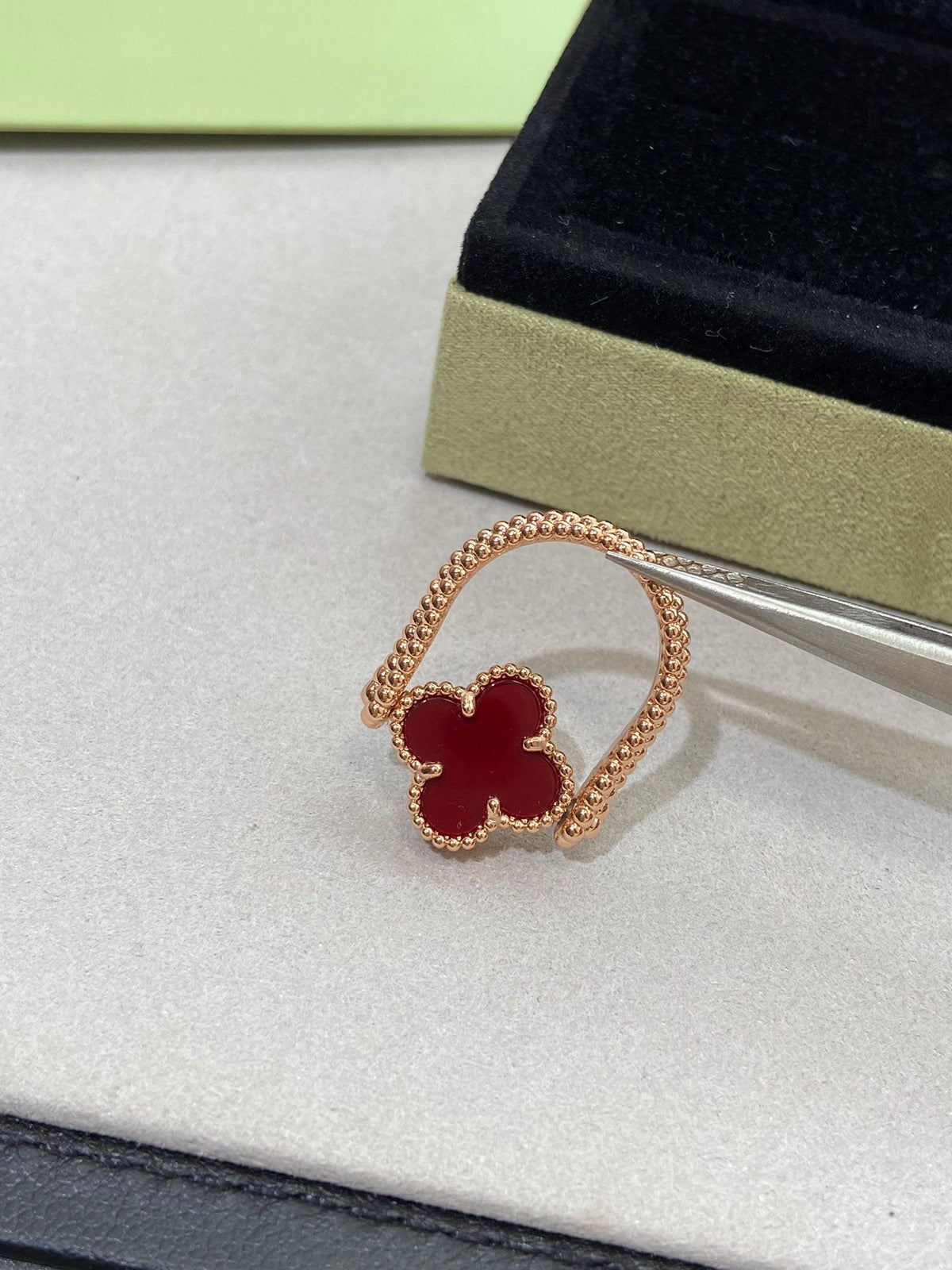 [Azure Tears]LUCKY CLOVER GOLD WENDEBARER RING