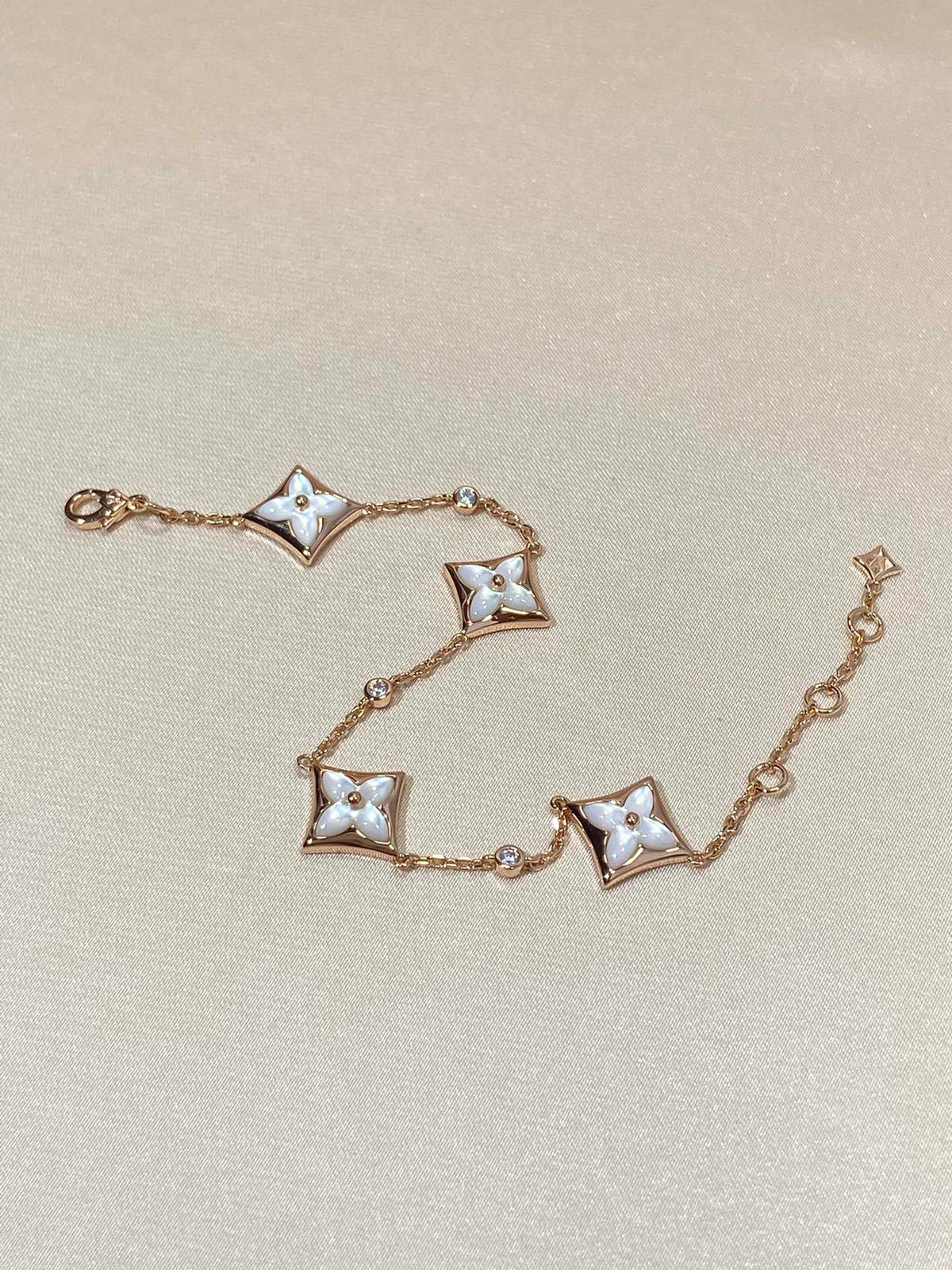 [Azure Tears]星型モチーフ 白蝶貝 ダイヤモンド ローズゴールド ブレスレット