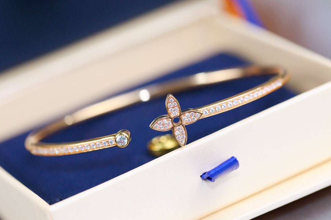 [Azure Tears]IDYLLE ROSE GOLD OFFENER ARMBREIF MIT DIAMANTENPFLASTERUNG