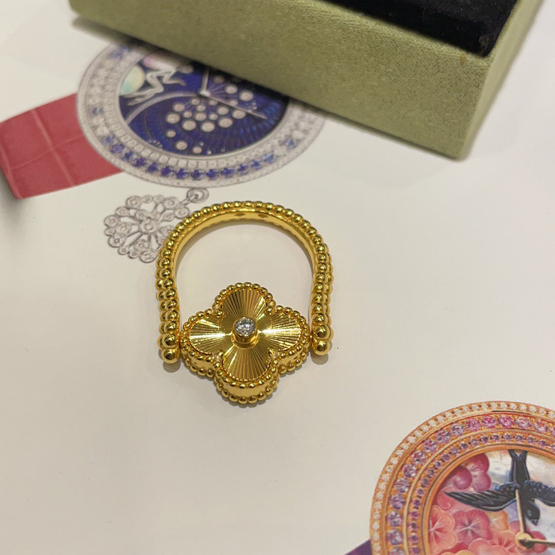 [Azure Tears]LUCKY CLOVER GOLD WENDEBARER RING
