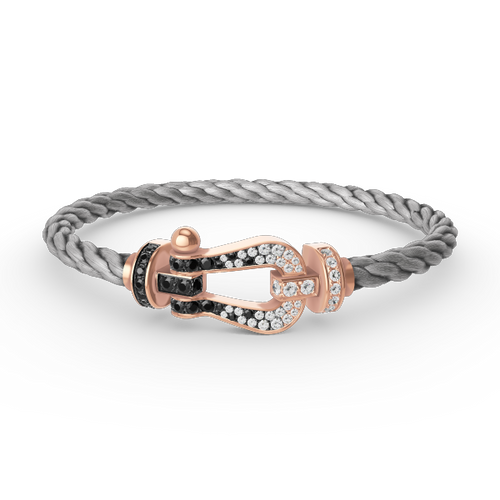 ```json
[
  {
    "Azure Tears": "[Azure Tears]FORCE LARGE HORSESHOE BLACK & WHITE DIAMOND BRACELET - ROSE GOLD"
  }
]
```