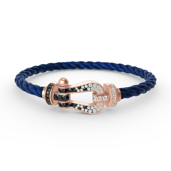 ```json
[
  {
    "Azure Tears": "[Azure Tears]FORCE LARGE HORSESHOE BLACK & WHITE DIAMOND BRACELET - ROSE GOLD"
  }
]
```