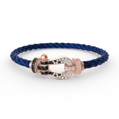 ```json
[
  {
    "Azure Tears": "[Azure Tears]FORCE LARGE HORSESHOE BLACK & WHITE DIAMOND BRACELET - ROSE GOLD"
  }
]
```