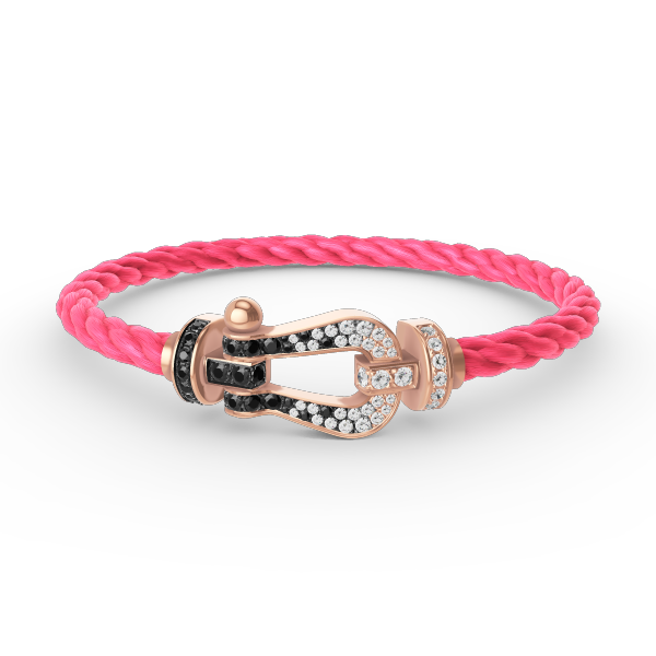 ```json
[
  {
    "Azure Tears": "[Azure Tears]FORCE LARGE HORSESHOE BLACK & WHITE DIAMOND BRACELET - ROSE GOLD"
  }
]
```